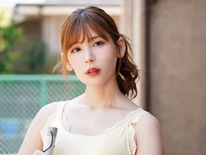 đang thủ dâm thì bị mẹ phát hiện...